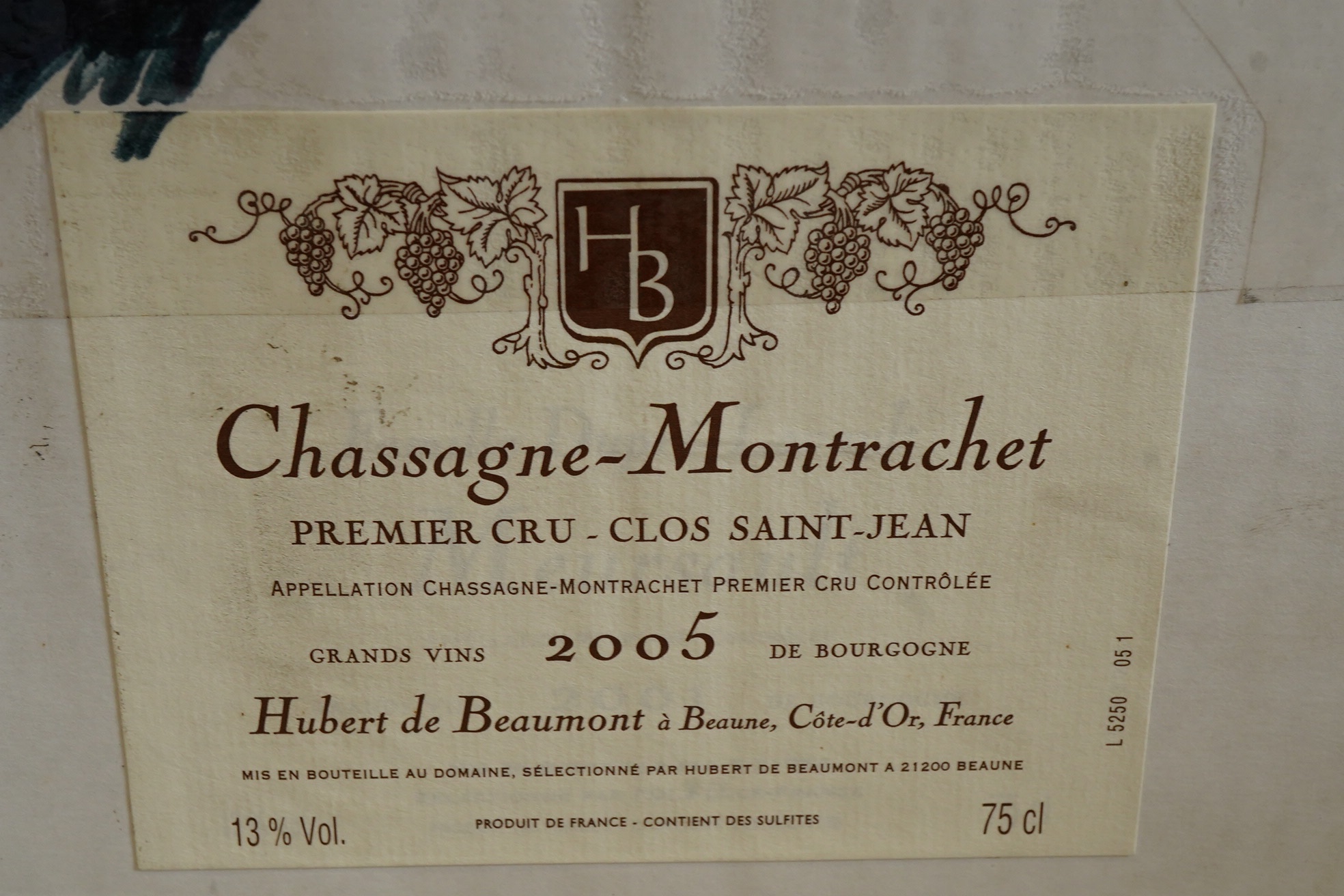 Domaine Hubert de Beaumont, Chassagne-Montrachet Premier Cru, Clos Saint-Jean, 2005